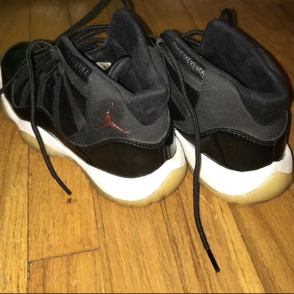 Space Jam 11’s - Picture 3 of 4